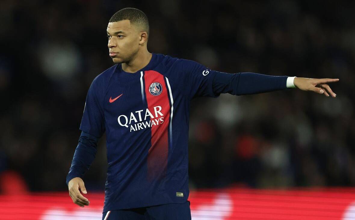 九游游戏旧版本-莎拉波娃新星锐不可当表现突出，巴黎圣日耳曼前途光明！(莎拉波娃网坛颜值劲敌)