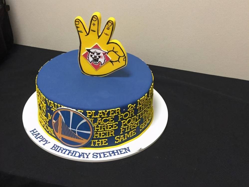 九游游戏旧版本-库里iv