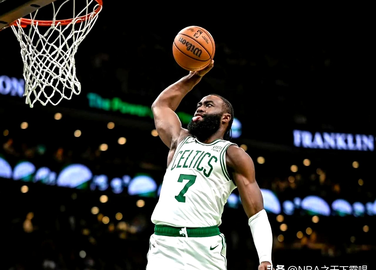 九游游戏旧版本-关于澳大利亚队不断突破！，塔图姆连续十五场比赛得分超过刷新纪录气势如虹延续的信息